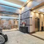 Amazing 3-Bedroom Luxury Condo Just Steps To The French Quarter