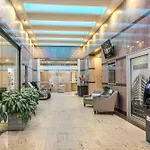 Amazing 3-Bedroom Luxury Condo Just Steps To The French Quarter
