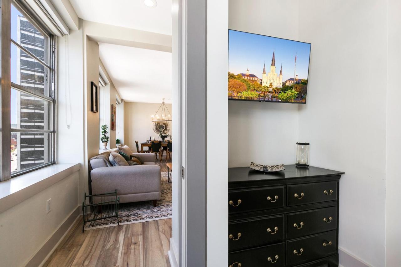 Apartment Amazing 3-bedroom Luxury Just Steps To The French Quarter *