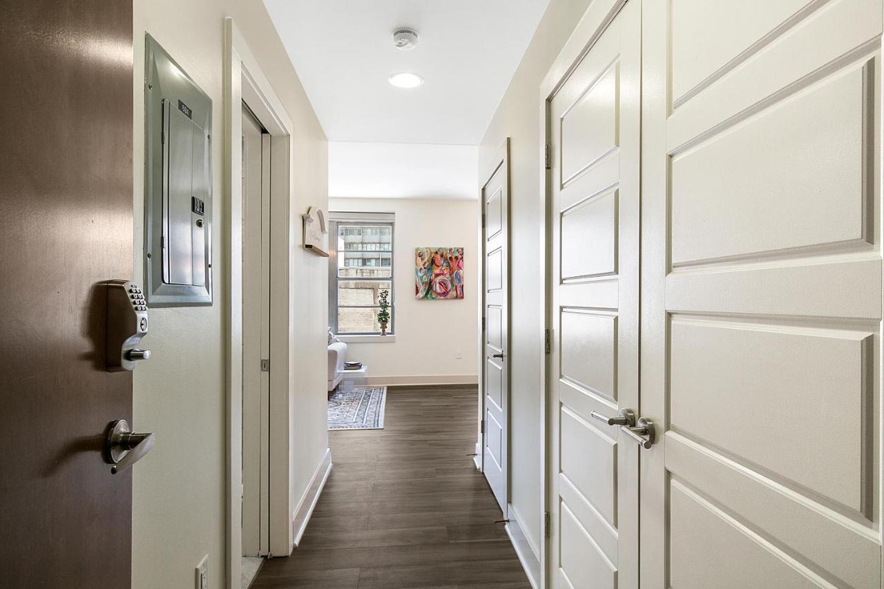 Apartment Amazing 3-bedroom Luxury Just Steps To The French Quarter *