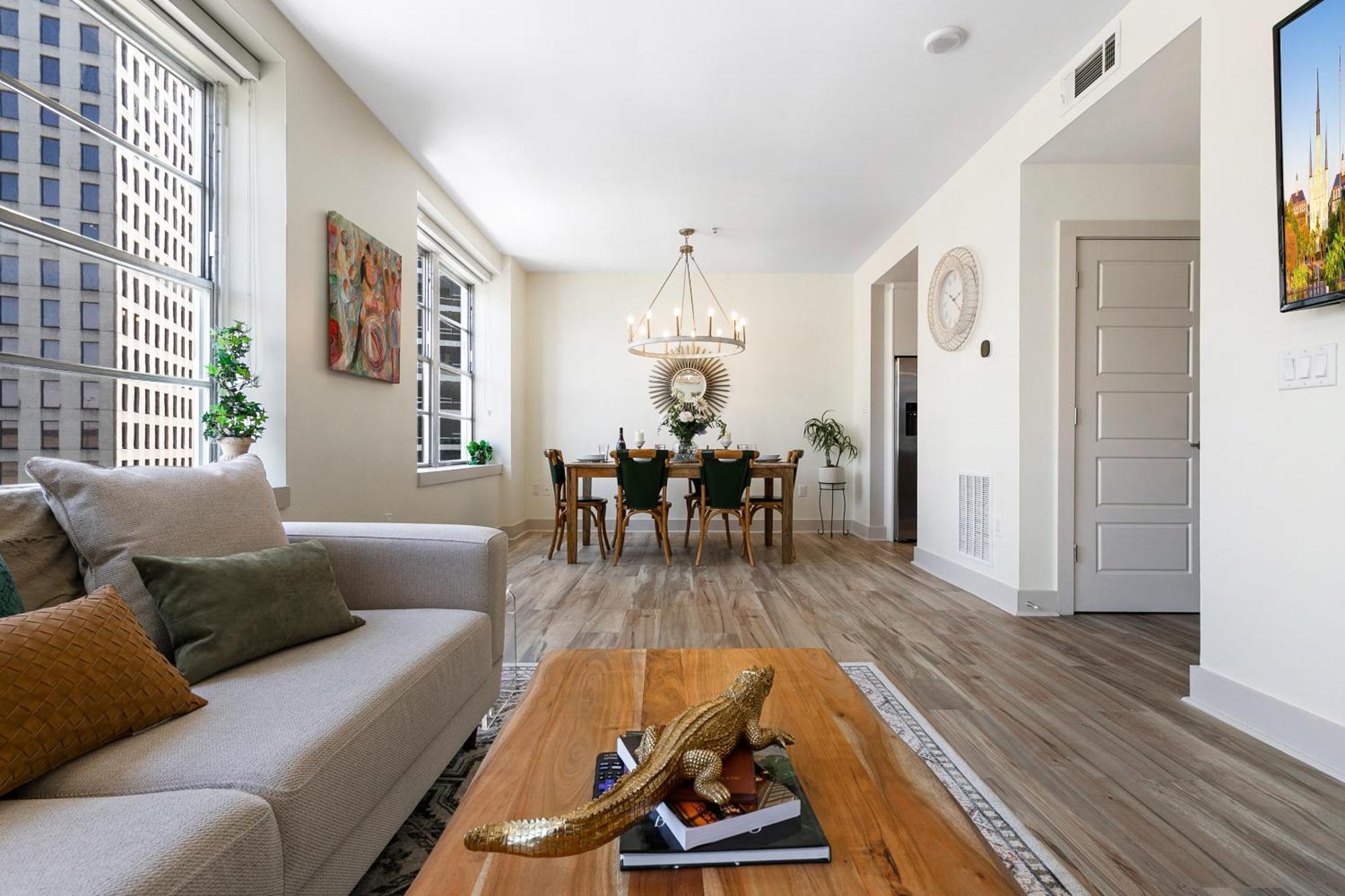 Amazing 3-bedroom Luxury Just Steps To The French Quarter * New Orleans