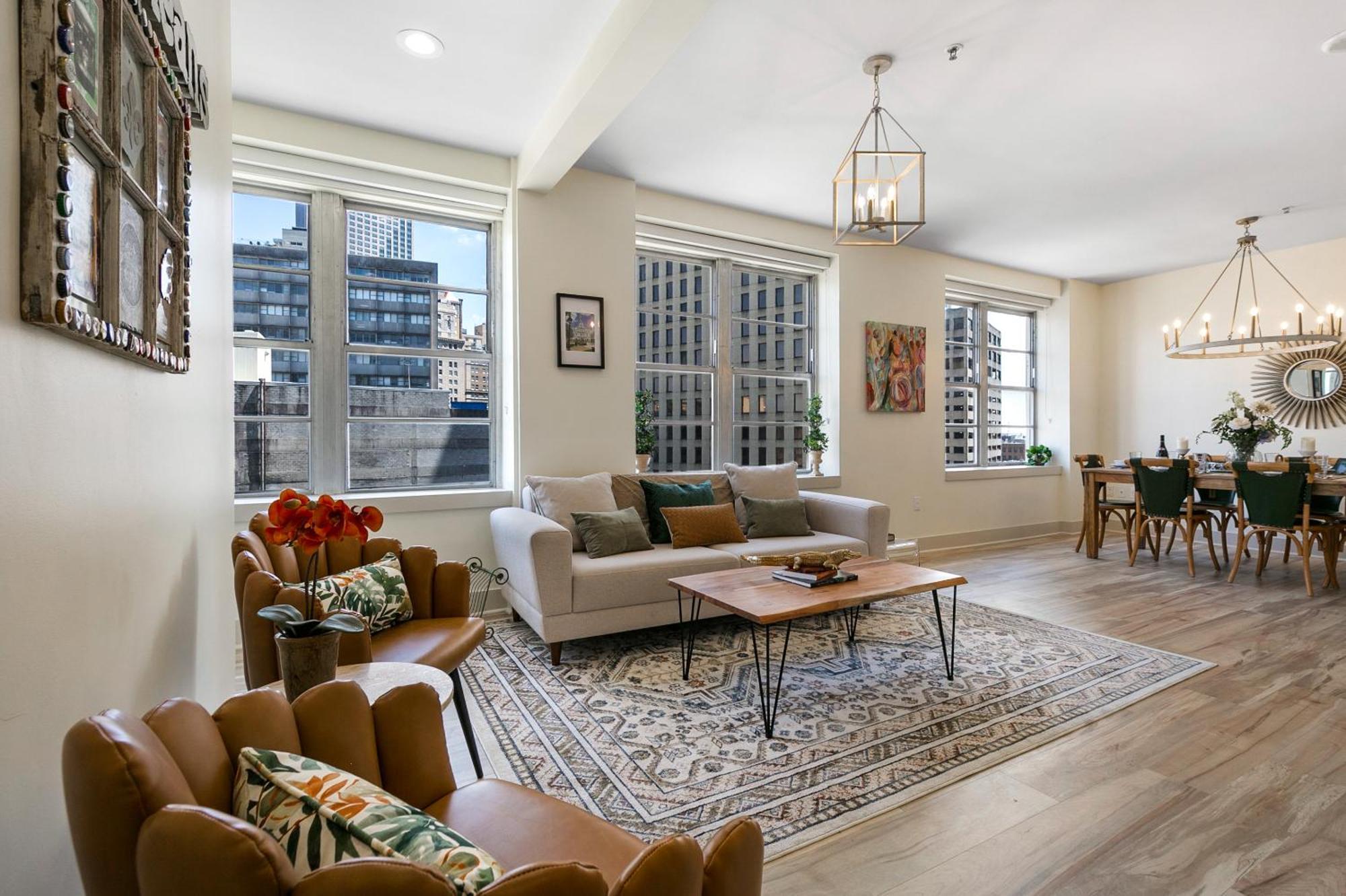 Apartment Amazing 3-bedroom Luxury Just Steps To The French Quarter New Orleans