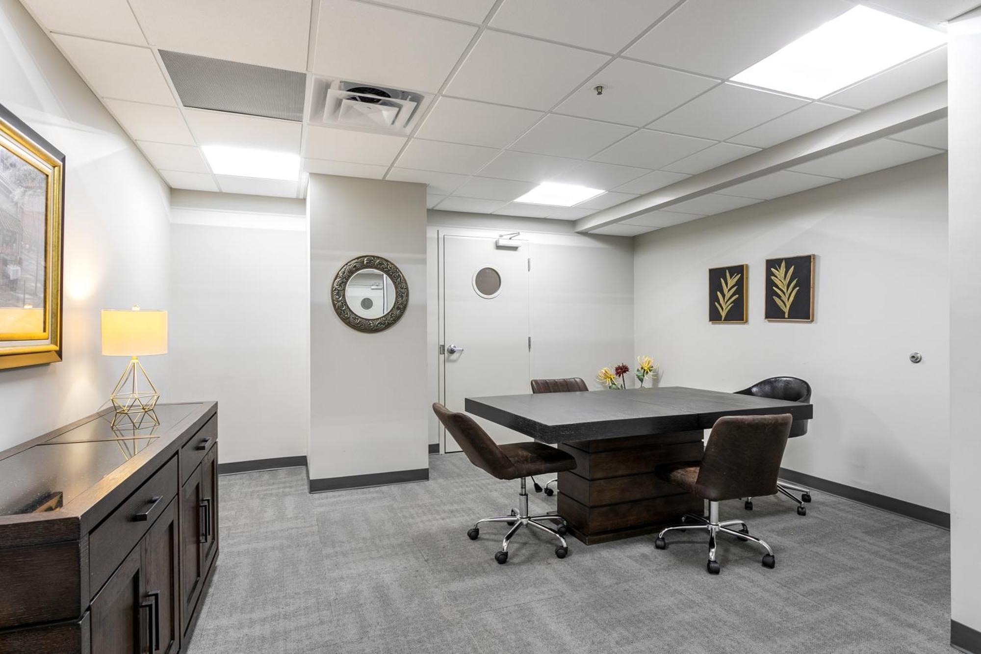 Amazing 3-bedroom Luxury Just Steps To The French Quarter Apartment *