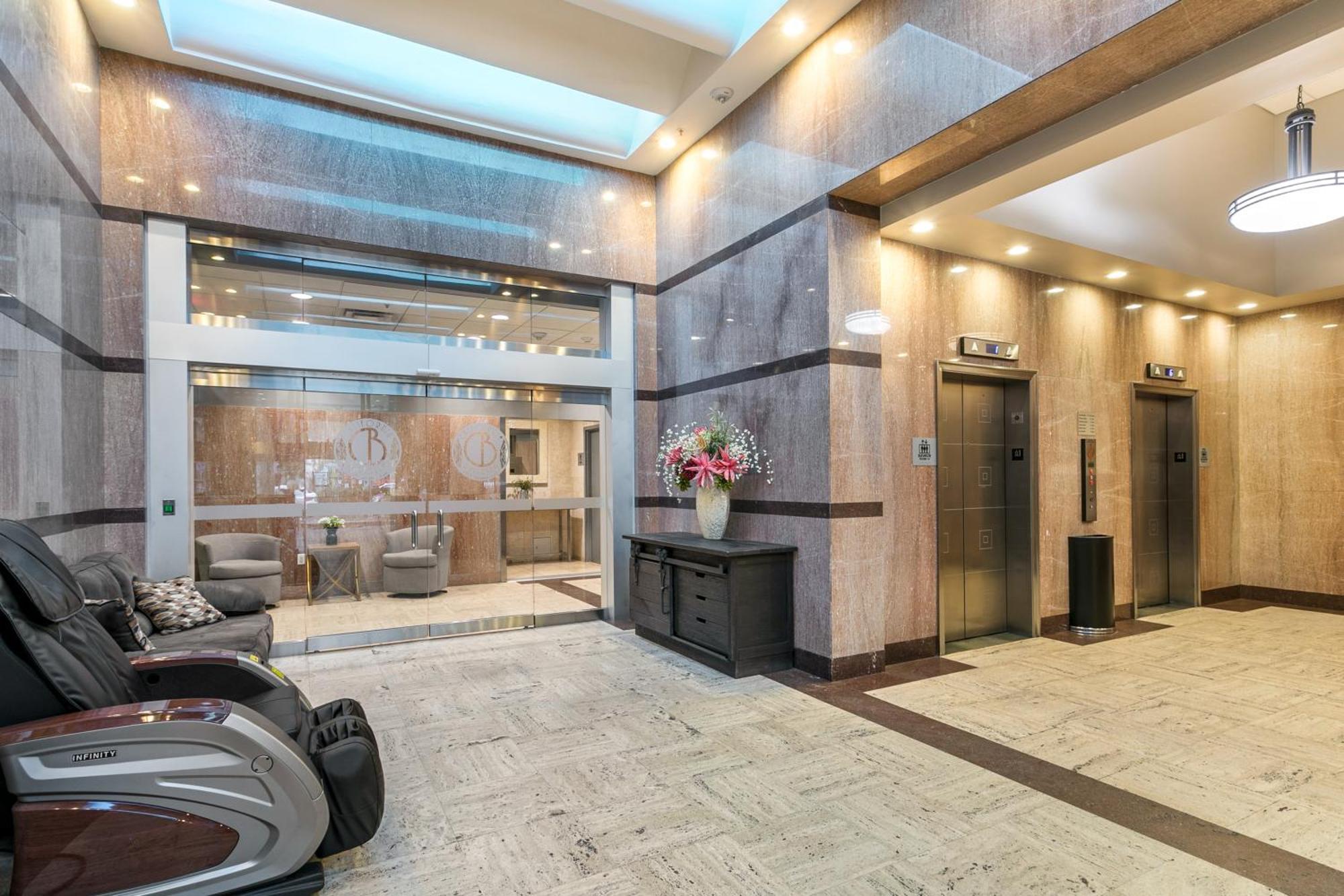 Amazing 3-bedroom Luxury Just Steps To The French Quarter New Orleans